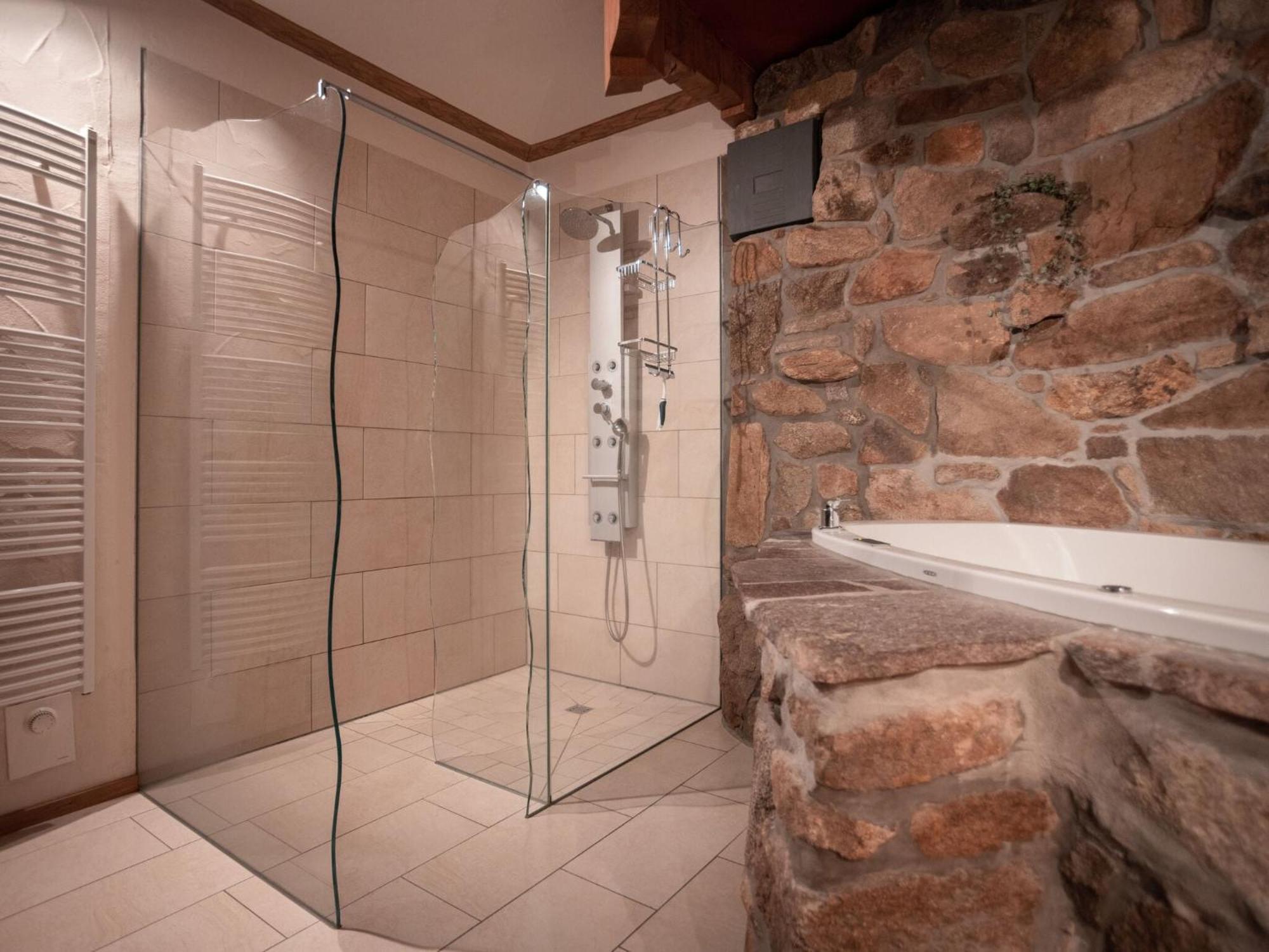 Holiday Home With Whirlpool And Sauna In Viechtach Eksteriør billede